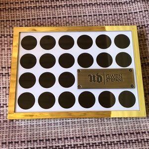 Urban decay Gwen Stefani eyeshadow palette